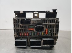 Recambio de caja reles / fusibles para citroen c4 berlina exclusive referencia OEM IAM 9661682780  