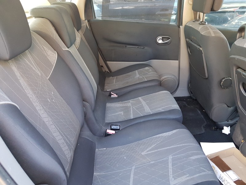 renault scenic ii del año 2022