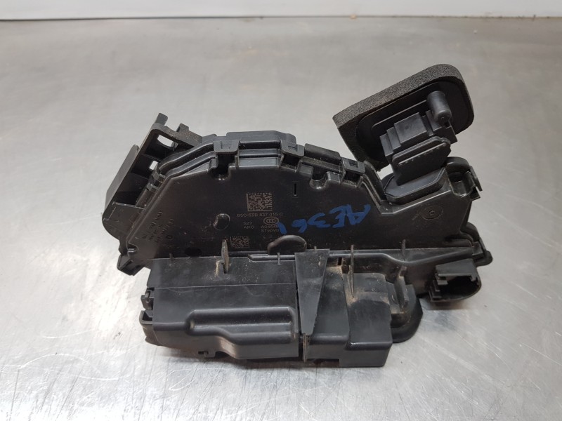 Recambio de cerradura puerta delantera izquierda para volkswagen golf viii lim. (cd1) bluemotion referencia OEM IAM 5TB837015C  