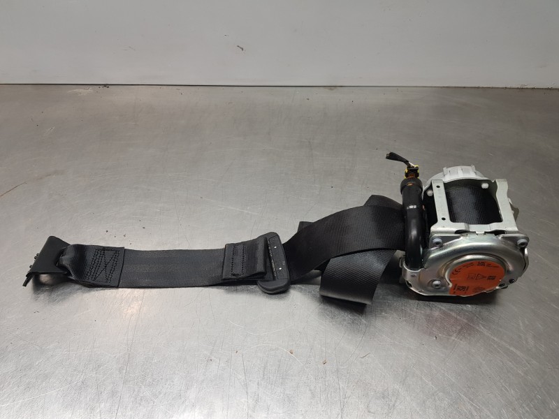 Recambio de cinturon seguridad trasero derecho para seat arona style referencia OEM IAM 6F0857805F 6F0857805FRAA 