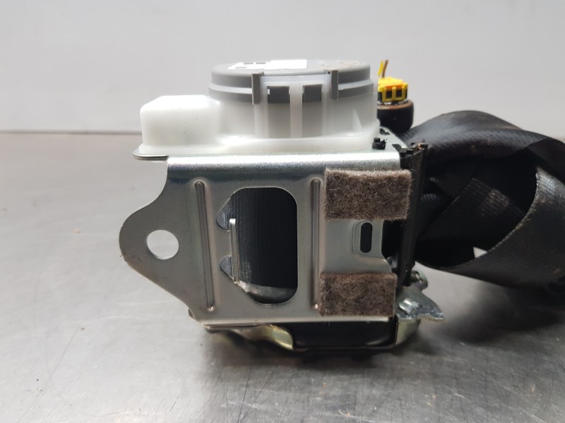 Recambio de cinturon seguridad trasero izquierdo para seat arona style referencia OEM IAM 6F0857805F 6F0857805FRAA 