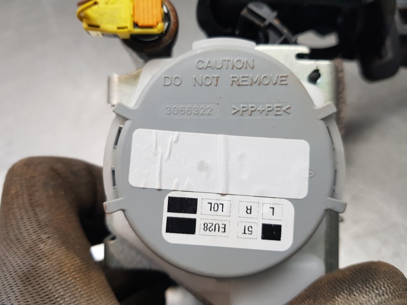 Recambio de cinturon seguridad trasero izquierdo para seat arona style referencia OEM IAM 6F0857805F 6F0857805FRAA 