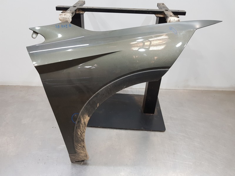 Recambio de aleta delantera derecha para seat arona style referencia OEM IAM 6F9821106B  