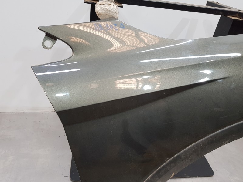 Recambio de aleta delantera derecha para seat arona style referencia OEM IAM 6F9821106B  