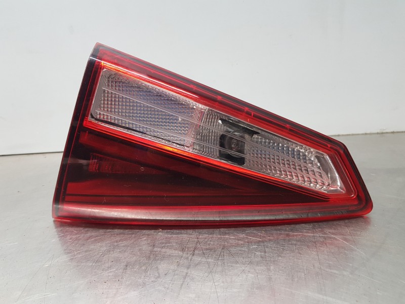 Recambio de piloto trasero derecho interior para seat arona style referencia OEM IAM 6F9945308D  