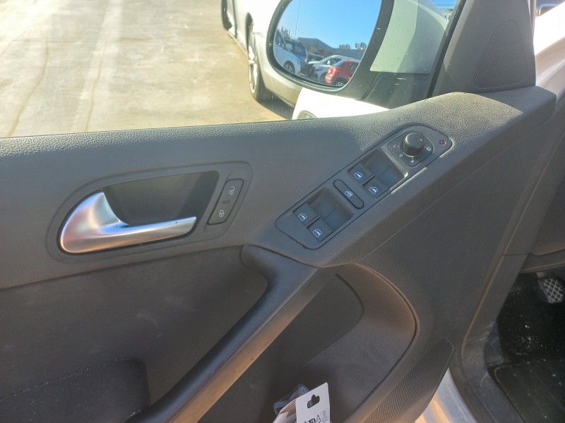volkswagen tiguan (5n1) del año 2011