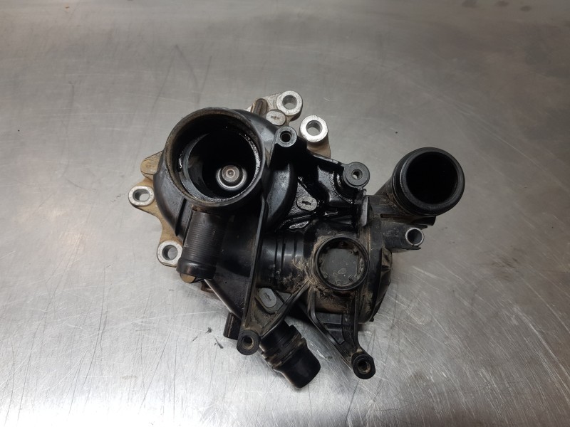 Recambio de termostato para citroen ds 7 crossback bluehdi referencia OEM IAM 9812113780  