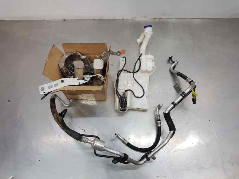 Recambio de morro completo para peugeot 2008 (p2) allure puretech referencia OEM IAM 983851651T 9833036180 9833036380