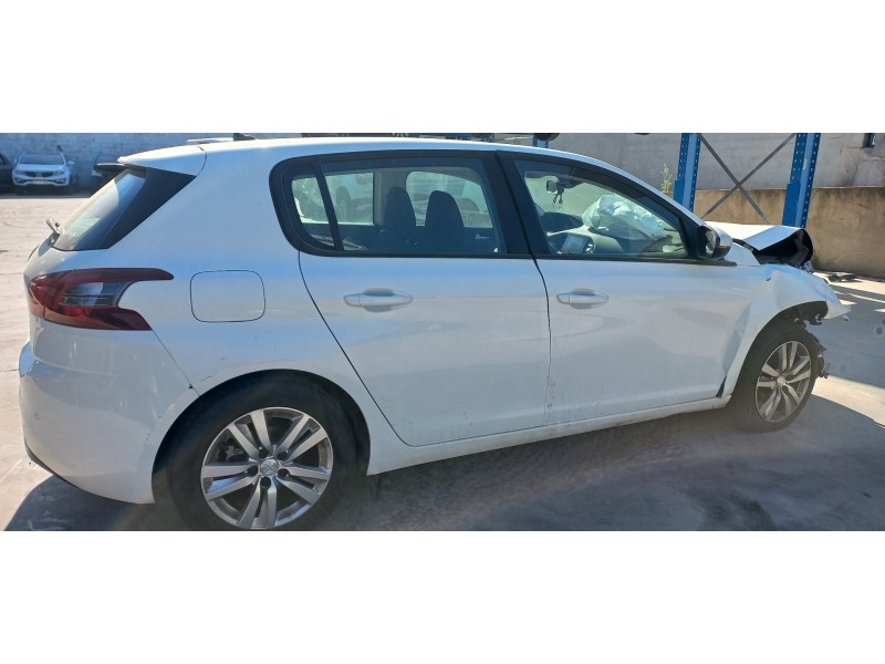 peugeot 308 del año 2018