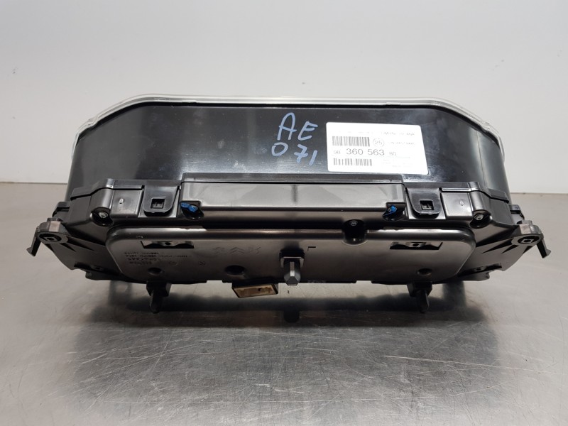 Recambio de cuadro instrumentos para peugeot 2008 (p2) allure puretech referencia OEM IAM 9836056380  