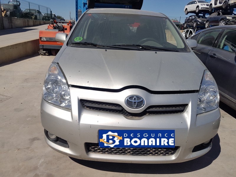 toyota corolla verso (r1) del año 2008