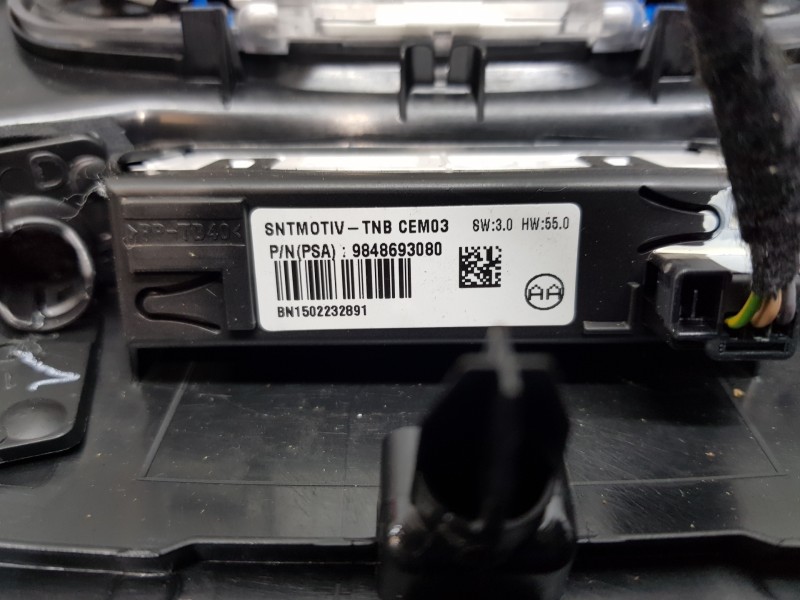 Recambio de luz interior para peugeot 2008 (p2) allure puretech referencia OEM IAM 98232978ZD 96781445ZD 9848693080