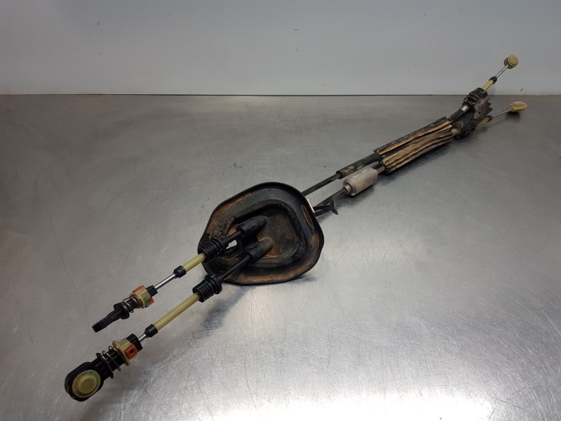 Recambio de varillaje cambio para peugeot 2008 (p2) allure puretech referencia OEM IAM 9845930080  