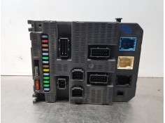 Recambio de caja reles / fusibles para citroen c4 berlina exclusive referencia OEM IAM 9663798480  