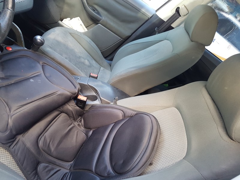 seat toledo (5p2) del año 2005