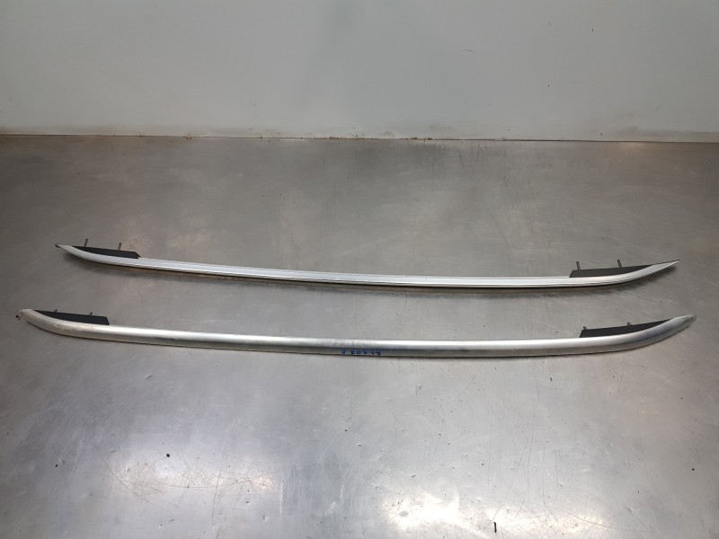 Recambio de barras techo para seat arona style referencia OEM IAM 6F9860025G  