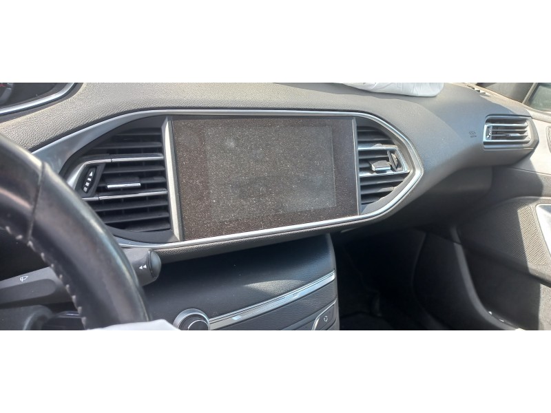 peugeot 308 del año 2018