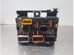 Recambio de caja reles / fusibles para peugeot 307 berlina (s2) xs referencia OEM IAM 9661708280  