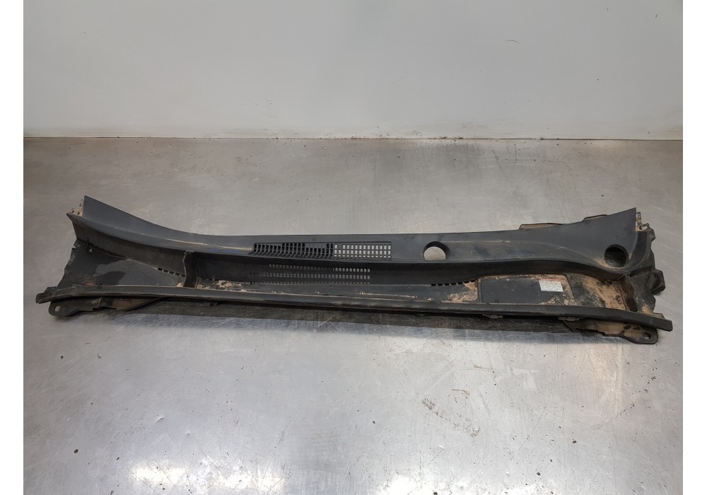 Recambio de torpedo para toyota corolla touring sports (e21) hybrid referencia OEM IAM 5570802A10  