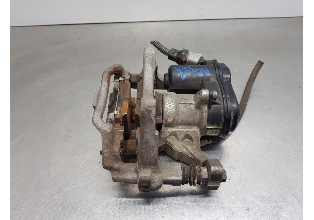 Recambio de pinza freno trasera derecha para toyota corolla touring sports (e21) hybrid referencia OEM IAM 46310F4011  