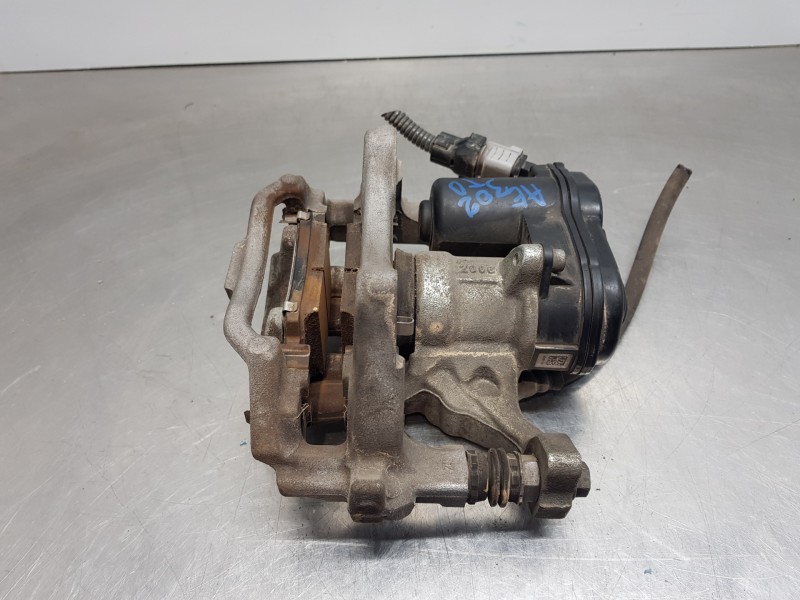 Recambio de pinza freno trasera derecha para toyota corolla touring sports (e21) hybrid referencia OEM IAM 46310F4011  
