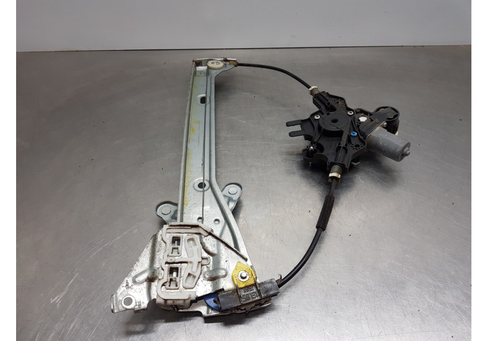 Recambio de elevalunas delantero izquierdo para toyota corolla touring sports (e21) hybrid referencia OEM IAM 6982002741  