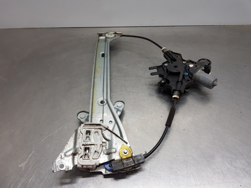 Recambio de elevalunas delantero izquierdo para toyota corolla touring sports (e21) hybrid referencia OEM IAM 6982002741  