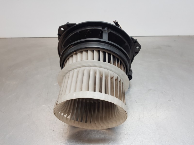 Recambio de motor calefaccion para toyota corolla touring sports (e21) hybrid referencia OEM IAM 87103F4020  