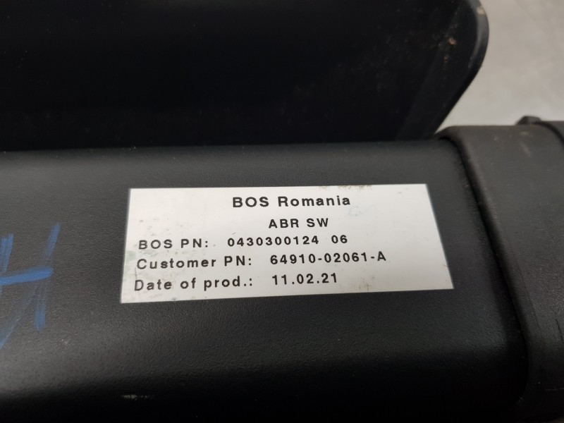 Recambio de bandeja trasera para toyota corolla touring sports (e21) hybrid referencia OEM IAM 6491002061  