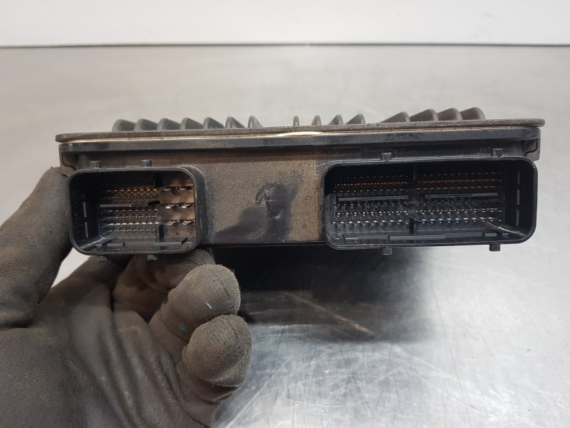 Recambio de centralita motor uce para toyota corolla touring sports (e21) hybrid referencia OEM IAM 896610ZU10  