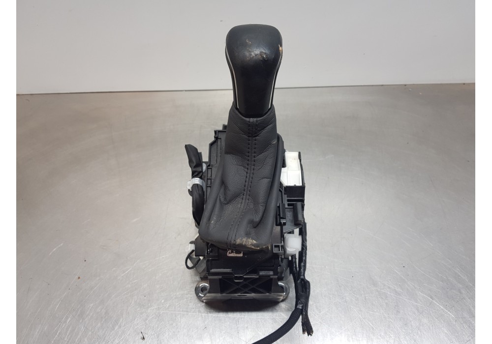 Recambio de palanca cambio para toyota corolla touring sports (e21) hybrid referencia OEM IAM 33560F4030  