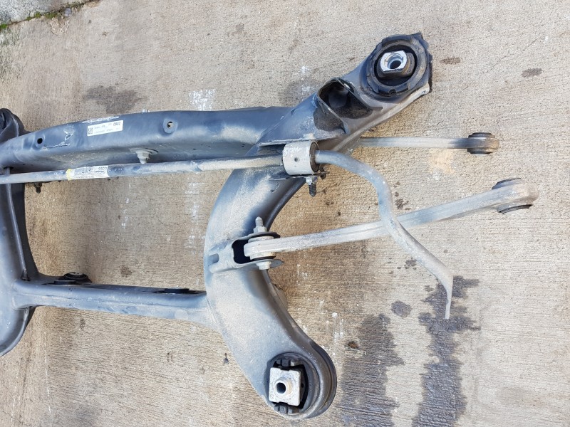 Recambio de puente trasero para mercedes clase c (w205) lim. bluetec referencia OEM IAM A2133504903  