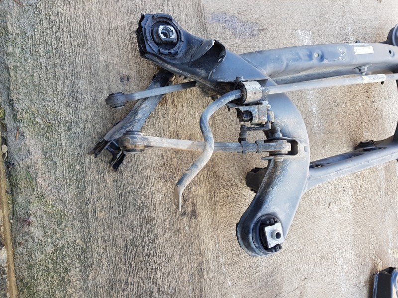 Recambio de puente trasero para mercedes clase c (w205) lim. bluetec referencia OEM IAM A2133504903  