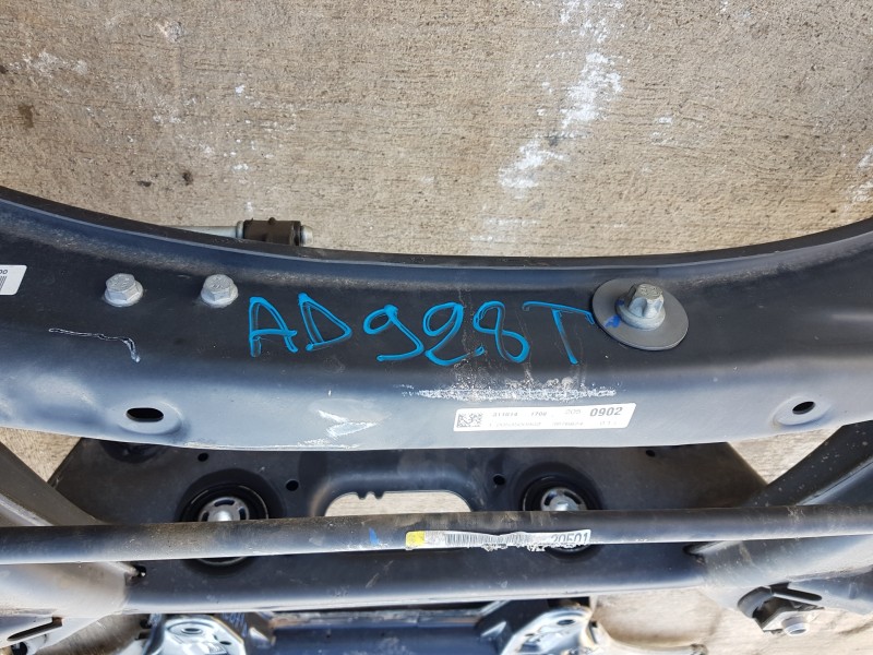 Recambio de puente trasero para mercedes clase c (w205) lim. bluetec referencia OEM IAM A2133504903  