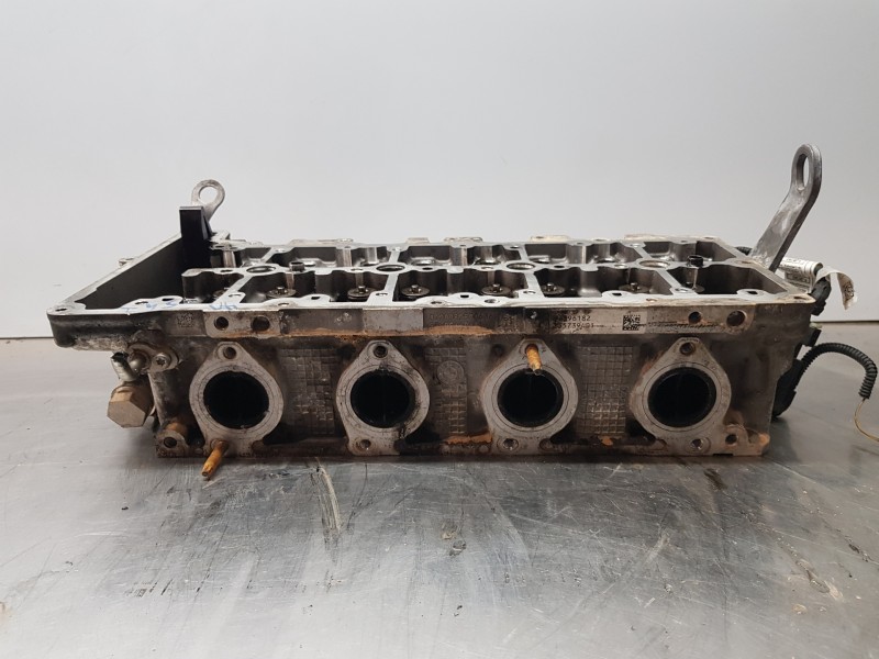 Recambio de culata para bmw x3 g01 xdrive referencia OEM IAM 11128580266 11121031787 