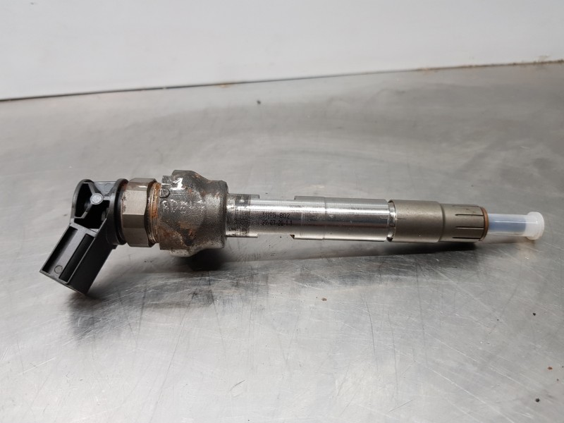 Recambio de inyector para bmw x3 g01 xdrive referencia OEM IAM 13538579236 8579236 