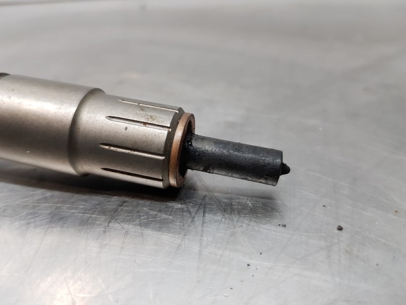 Recambio de inyector para bmw x3 g01 xdrive referencia OEM IAM 13538579236 8579236 