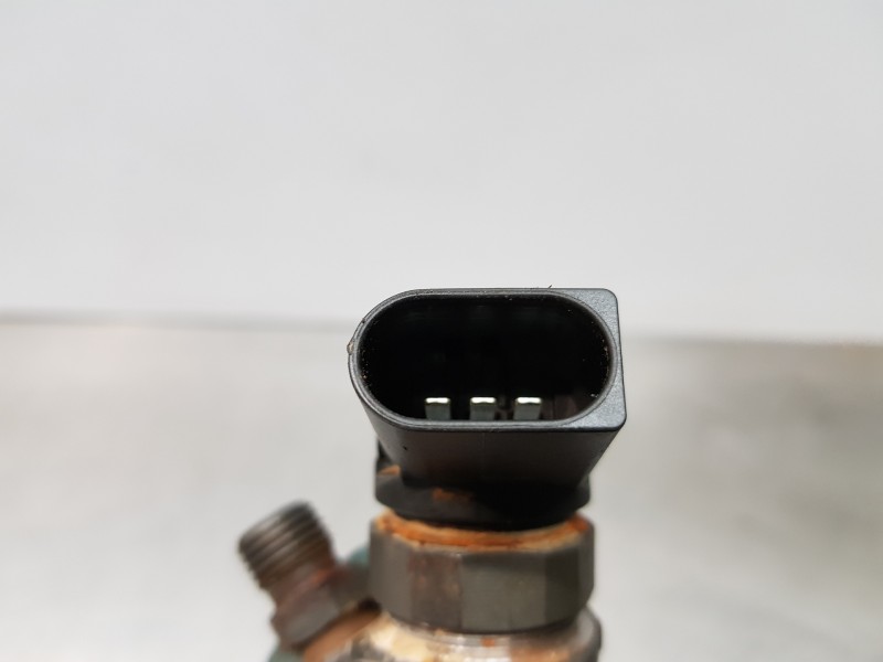 Recambio de inyector para bmw x3 g01 xdrive referencia OEM IAM 13538579236 8579236 