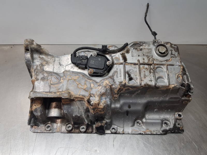 Recambio de carter para bmw x3 g01 xdrive referencia OEM IAM 11138580123 1113858012 