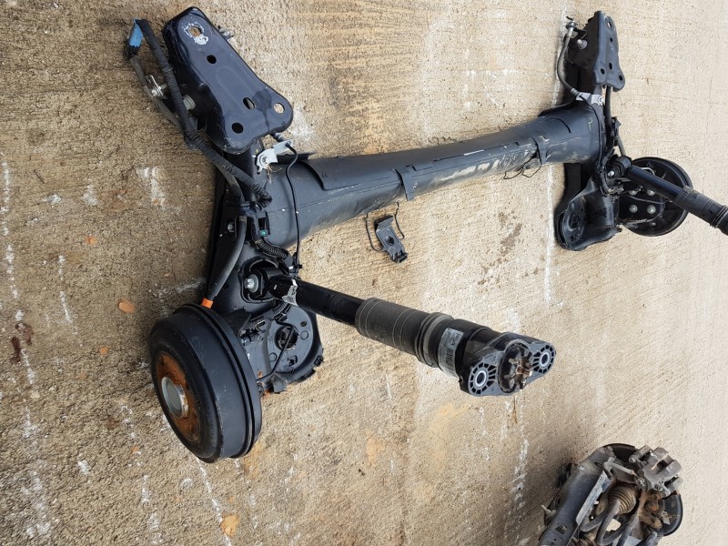 Recambio de puente trasero para peugeot 208 (p2) allure referencia OEM IAM 1648273280  