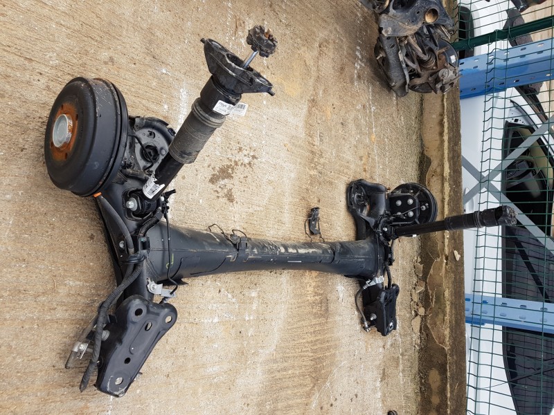 Recambio de puente trasero para peugeot 208 (p2) allure referencia OEM IAM 1648273280  