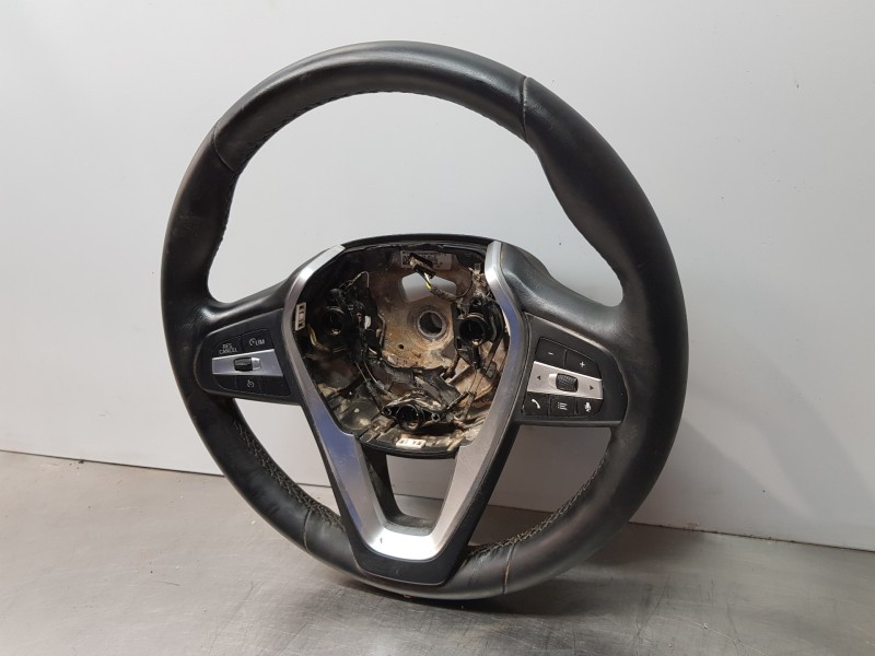 Recambio de volante para bmw x3 g01 xdrive referencia OEM IAM 32306883771  