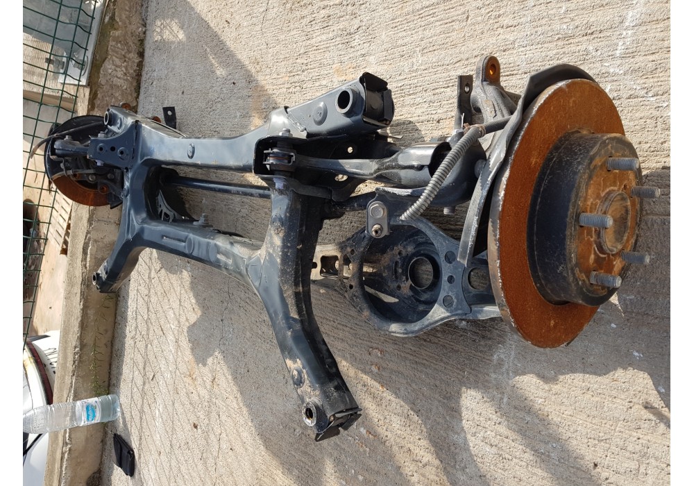 Recambio de puente trasero para toyota corolla touring sports (e21) hybrid referencia OEM IAM 5120602091  