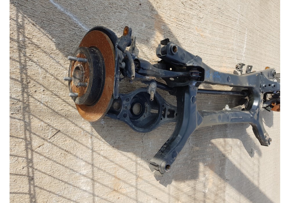 Recambio de puente trasero para toyota corolla touring sports (e21) hybrid referencia OEM IAM 5120602091  