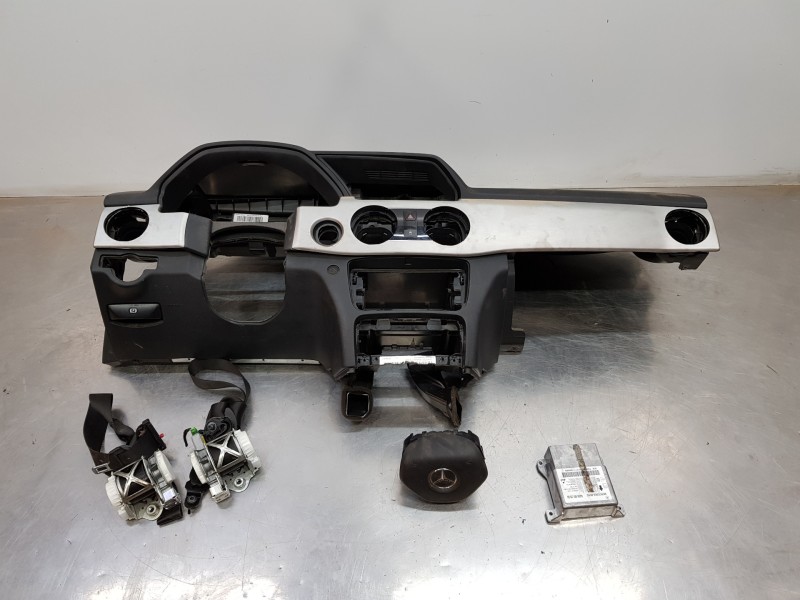 Recambio de kit airbag para mercedes clase glk (w204) glk 4matic referencia OEM IAM A2046806487  