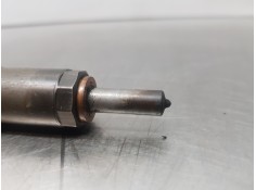 Recambio de inyector para hyundai tucson klass referencia OEM IAM 338002U000   2