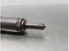 Recambio de inyector para hyundai tucson klass referencia OEM IAM 338002U000   2