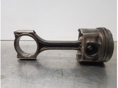 Recambio de biela para hyundai tucson tecno sky referencia OEM IAM 235102U000  