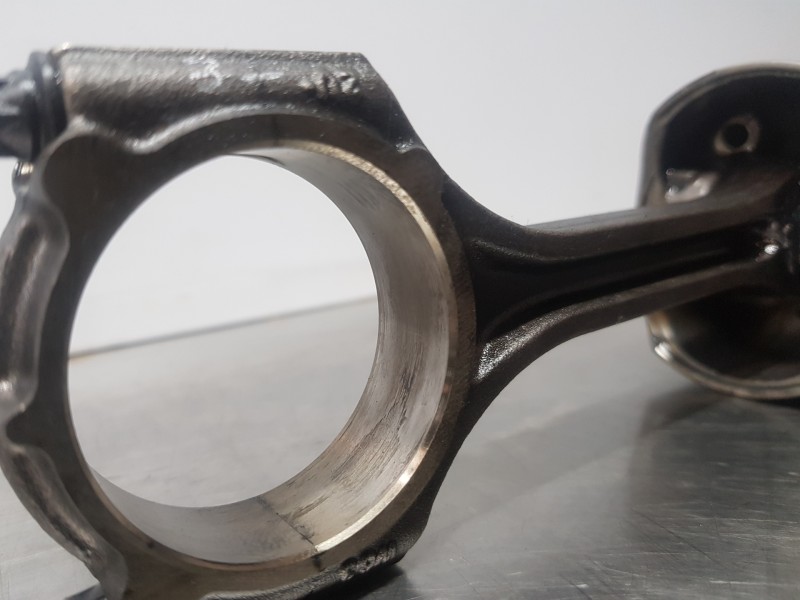 Recambio de biela para hyundai tucson klass referencia OEM IAM 235102U000  