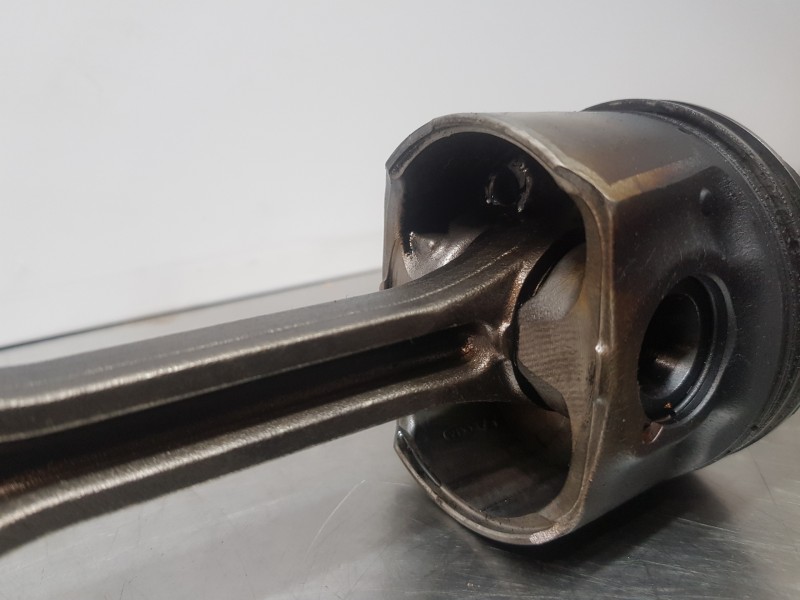 Recambio de biela para hyundai tucson klass referencia OEM IAM 235102U000  